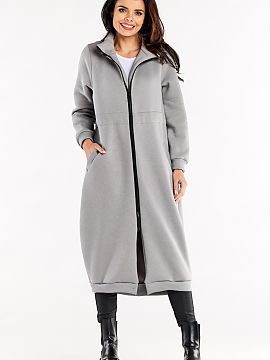 Mikina Infinite You  Dlhá mikina na zips s dlhými rukávmi a vysokým golierom. Mikina má vrecká s príklopkou. Mikina má v páse tunel so šnúrkou na stia