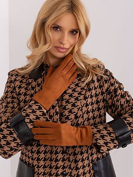 Rukavice AT  Elegantné dámske rukavice z hladkej zateplenej tkaniny. Ukazovák s vyšívaným kvetom, ktorý vám umožní ovládať telefón bez toho,