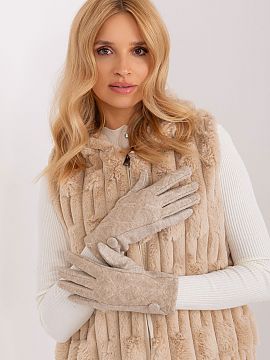 Rukavice AT  Elegantné dámske rukavice zo zateplenej tkaniny s ozdobným geometrickým vzorom. Ozdobné potiahnuté gombíky na zápästí. Ukazovák s