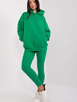 Sada Relevance  Táto dámska súprava kombinuje módny dizajn a bezkonkurenčné pohodlie, čím poskytuje jedinečný vzhľad a voľnosť pohybu. Mikina p