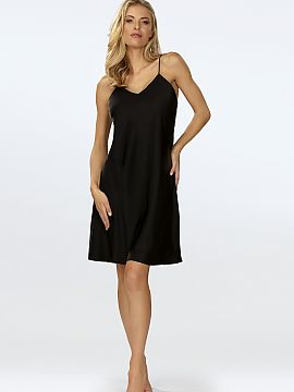 Sexi tričko DKaren  Predstavujeme dámske tričko, ktoré zaujme svojou eleganciou a pohodlím. Toto tričko je navrhnuté pre ženy, ktoré oceňujú štýl a 