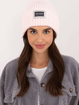 Čiapka Rue Paris  Čiapka, ktorá spája pohodlie a módny dizajn. Je vyrobená z mäkkého akrylu a dokonale sa prispôsobí hlave. Vďaka jednofarebnosti je