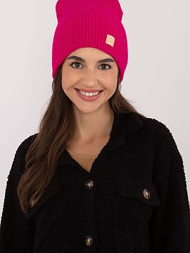 Čiapka Rue Paris  Čiapka, ktorá spája pohodlie a módny dizajn. Je vyrobená z mäkkého akrylu a dokonale prilieha k hlave. Vďaka hladkému jednofarebné