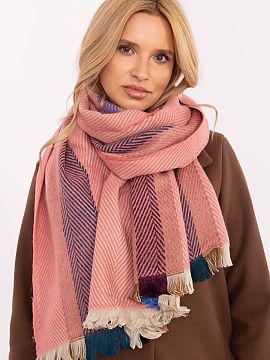 Šál AT  Štýlový zimný šál dlhý 194 cm je ideálnym doplnkom, ktorý poskytne teplo a štýlový vzhľad v chladných dňoch. Šál sa vyznač
