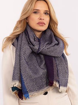 Šál AT  Štýlový zimný šál dlhý 194 cm je ideálnym doplnkom, ktorý vám poskytne teplo a módný vzhľad v chladných dňoch. Šál sa vyzna