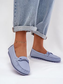 Mokasíny Step in style  Mokasíny pre dámy od značky S.Barski sú ideálnou kombináciou štýlu a pohodlia. Vďaka gumovej podrážke poskytujú stabilitu a vyni