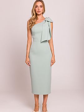 Spoločenské šaty Moe  Elegantné midi šaty v štýle ceruzky, zdôrazňujúce ženskú siluetu. Model očarí asymetrickým strihom s motívom na jedno rameno, o