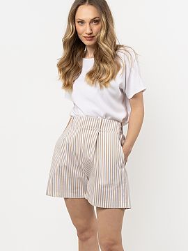 Boxerky awama  Štýl a komfort, tieto šortky sú ideálnou kombináciou elegancie a pohodlia. Vyrobené z ľahkej tkaniny, zabezpečujú slobodu pohybu, 