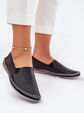 Baleríny Step in style  Baleríny dámskej značky Maciejka, vyrobené z vysokej kvality prírodnej kože, sú spojením klasiky a elegancie. Zaoblené špičky zab