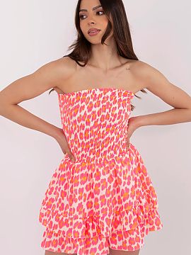 Overal Italy Moda  Elegantný dámsky overal ideálny na každodenné outfity, kombinujúci pohodlie s trendy vzhľadom. Vyrobený z mäkkej bavlny, poskytuje 