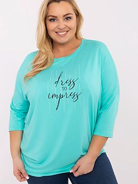 halenka plus size Relevance  Tento každodenný casual top je ideálnou voľbou pre ženy, ktoré oceniajú pohodlie a módné detaily. Vyrobený z mäkkej, elastické l