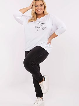 halenka plus size Relevance  Tento každodenný casual tričko je ideálnou ponukou pre ženy, ktoré oceniajú pohodlie a trendy detaily. Vyrobené z mäkkej, elastick