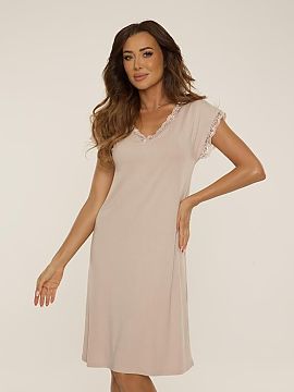 Nočná košeľa De Lafense  Vôňavá a zároveň pohodlná nočná košeľa vytvorená s ohľadom na ženskú relaxáciu. Vyrobená z mäkkého, priepustného materiá