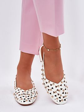 Baleríny Step in style  Baleríny pre ženy s ozdobením sú spojením elegancie a pohodlia na každý deň. Ľahký vzor im dodáva ľahkosť a vetrosť, pričom o