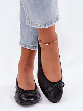 Baleríny Step in style  Elegantné dámske baleríny značky Maciejka sú skvelou voľbou pre ženy, ktoré ocenia klasický štýl a pohodlie. Sú umiestnené na p