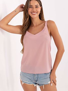 Top Lakerta  Casual top s ramienkami je univerzálny kúsok šatníka, ktorý sa skvele hodí do každodenných štýlov. Vyrobený z mäkkého zmesi bav