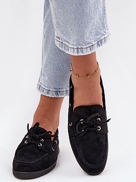 Mokasíny Step in style  Dámske mokasíny z ekokože sú pohodlnou a štýlovou ponukou na každý deň. S nízkym opätkom zaručujú pohodlie pri nosení a zaoble