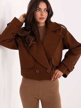 Kabát Rue Paris  Krátky dámsky trenčkot je klasický prechodný kabát v neformálnom štýle, ktorý sa skvele hodí ako na bežné nosenie, tak aj do pr