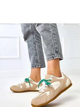 Športová obuv Solea  Topánky s šnurovaním sú kombináciou pohodlia, klasiky a moderného dizajnu. Vyrobené z ekologickej semišovej kože, zaručujú trvanl