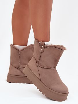 Snehule Step in style  Topánky pre ženy vyrobené z ekokože. Štýlový dizajn umiestnený na platforme. Zateplenie futerom zaisťuje teplo a pohodlie aj v mraz