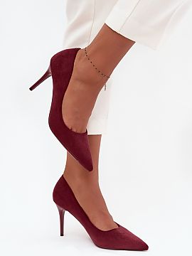 Ihličky Step in style  Topánky na opätkoch z ekokože sú klasikou, ktorá nikdy nevychádza z módy. Vyrobené z príjemného na dotyk elegantného materiálu d