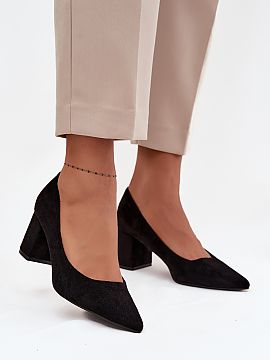 Lodičky na opätku Step in style  Topánky z ekokože pre ženy sú ideálnou kombináciou elegance a pohodlia. Vyrobené z mäkkého, príjemného materiálu sa prezentujú 