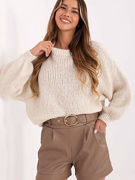 šorty Rue Paris  Elegantné dámske kožené kraťasy sú štýlovou ponukou pre ženy, ktoré oceniajú pohodlie a módný vzhľad. Vyhotovené z vysoko kva