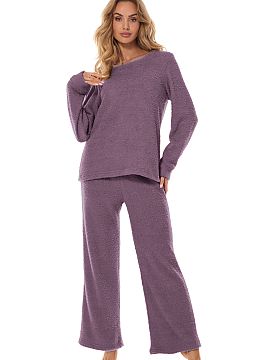 Sada L&L collection  Siahnite po pohodlie a štýl v jednom, tento dámsky set je skvelou voľbou na každý deň a ako pohodlné oblečenie pre domácnosť. Vyr