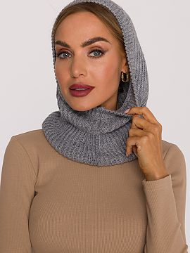 Balaklava Moe  Obopínajúca kukly typu balaklava s priliehavým golierom dokonale chráni pred chladom, pričom zostáva ľahká a pohodlná. Mäkká, ela