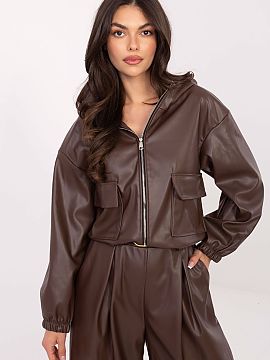 Bunda Rue Paris  Štýlová krátka dámska bunda vyrobená z vysokej kvality ekokože (zmes polyesteru a polyuretánu), skvelá na jesennú-zimnú-jarnú se