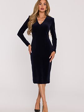 Sukňa na večer Moe  Klasické a zmyselné midi šaty z žakáru, ktoré kombinujú eleganciu s nadčasovou jednoduchosťou. Vyrobene z mäkkej, príjemnej na do