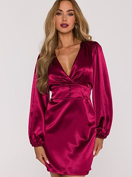 Krátke šaty Moe  Ohromujúce a ženské mini šaty zo saténu, vytvorené pre ženy, ktoré oceňujú eleganciu spojenú s moderným štýlom. Ušité z hlad