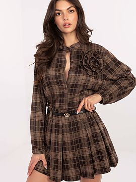 krátka sukňa Italy Moda  Elegantná a ženská minisukňa s kontrafaldami, kombinujúca neformálny štýl s eleganciou vhodnou na každodenné a príležitostné ou