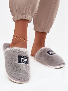 Papuče Step in style  Kožuchové ženské papuče sú ideálnou ponukou pre milovníčky tepla a útulného pohodlia. Model s krytými, širokými a jemne zaoble
