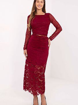 spódnica Italy Moda  Elegantná a ženská čipková sukňa, ideálna nielen na každodenné nosenie, do práce, ale aj na špeciálne príležitosti. Vyrobena z