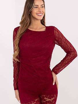 blúzka Italy Moda  Elegantná a ženská krajková blúzka, ktorá kombinuje eleganciu so subtilným romantickým štýlom. Vyrobena z vysokokvalitnej zmesi ny