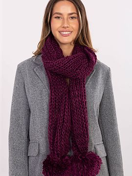 Sal AT  Mäkký a útulný šál s hladkou faktúrou vyrobený z vysoko kvalitného akrylu, ktorý účinne chráni pred chladom a poskytuje pohodln