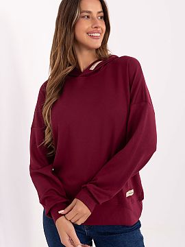 mikina Relevance  Štýlová dámska mikina s casual charakterom, ideálna na každý deň. Vyrobena z príjemnej na dotyk zmesi viskózy, polyesteru a elasta