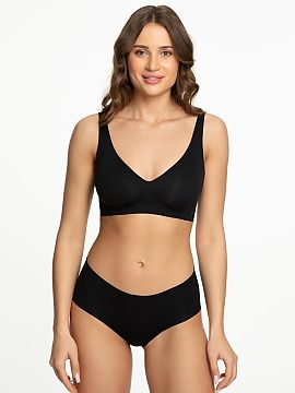 Bedrové nohavičky Julimex  Klasické figy s bezšvovou konštrukciou, vytvorené s ohľadom na pohodlie a prirodzené prispôsobenie sa. Vyrobené z hladkej, elastick�