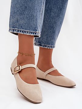 Balerinki Step in style  Baleríny pre ženy vyrobené z mäkkého ekokože. Model s nízkym opätkom zaručuje pohodlie počas celého dňa, jemne zaoblené špičk