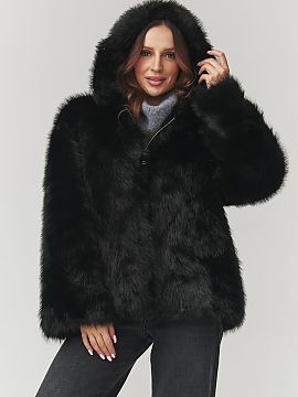 Bunda Makadamia  Cíťte výnimočný komfort a zahalte sa do mäkkosti! Naša dámska kožúšček s kapucňou je absolútnym hitom sezóny. Vyrobený z vys