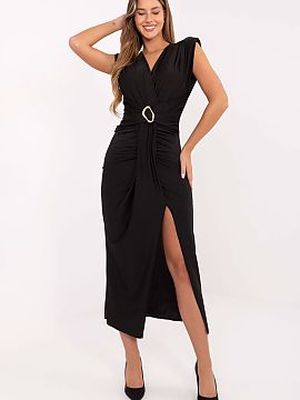 večerné šaty Italy Moda  Štýlové, ženské ceruzkové šaty s midi dĺžkou, vytvorené s ohľadom na špeciálne príležitosti. Vyrobené z vysokokvalitnej zmes