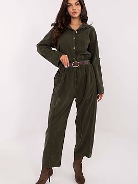 dámske nohavice Italy Moda  Pohodlné a štýlové dámske nohavice s voľným strihom, ideálne na každodenné nosenie. Vyrobené z mäkkého polyesteru, zaručujú p