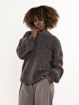 sweter awama  Dámsky sveter s dlhým rukávom, z vlny a kozieho mohéra. Návrh pre ženy hľadajúce prirodzené teplo, mäkkosť a minimalistický št