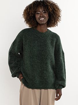 sweter awama  Dámsky sveter s dlhým rukávom, z vlny a kídového mohéru. Návrh pre ženy, ktoré hľadajú prirodzené teplo, jemnosť a minimalistic