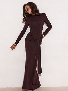 dlhé šaty Roco Fashion  Dlhé šaty s dlhým rukávom sú synonymom elegancie a ženskej krásy v modernom podaní. Vyrobené z elastického materiálu sa dokonale 