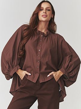 Dámske tričko Makadamia  Sáhni po štýl a pohodlie! Táto voľná dámska oversized košeľa je kombináciou ženskej jemnosti a moderného dizajnu. Dostupná v tr