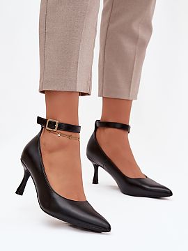 Ihličky Step in style  Ihlice dámske členky vyrobené z vysokej kvality ekokože sú spojením klasiky a ženskej elegancie. Model očarí elegantným strihom so