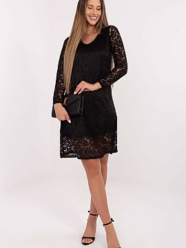 večerné šaty Italy Moda  Elegantná šaty nad koleno vyrobené z prevládajúcej zmesi polyesteru, viskózy a elastanu, ktorá zabezpečuje pohodlie, pružnosť a kr