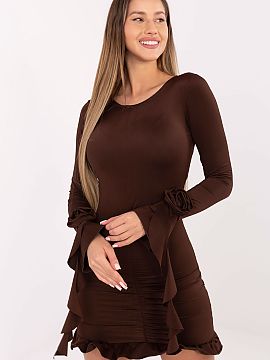 večerné šaty Italy Moda  Elegantné koktailové šaty mini v úzkom strihu, ideálne na formálne príležitosti a večierky. Vyrobené z prevažnej zmesi polyesteru